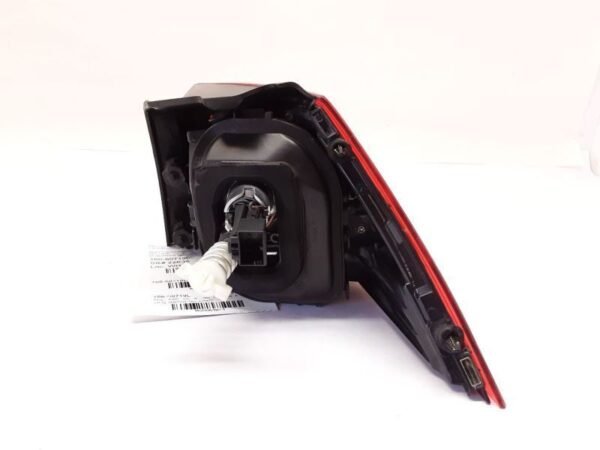 TAIL LAMP LH BULB TYPE HQ - Image 5