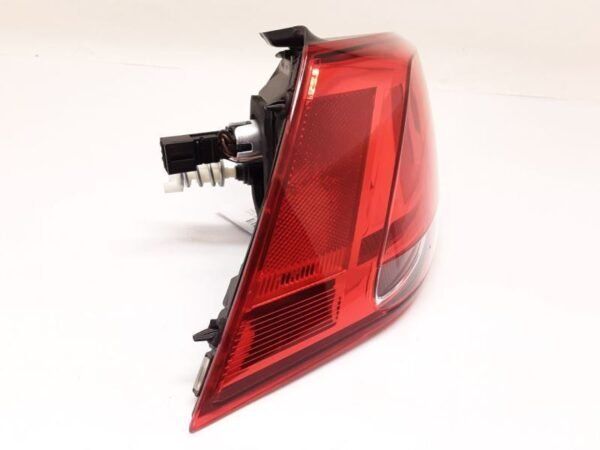 TAIL LAMP LH BULB TYPE HQ - Image 3