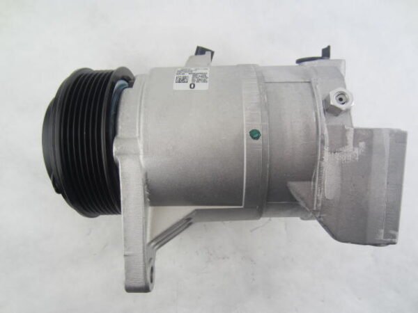 AC COMPRESSOR