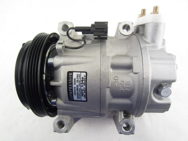 AC COMPRESSOR