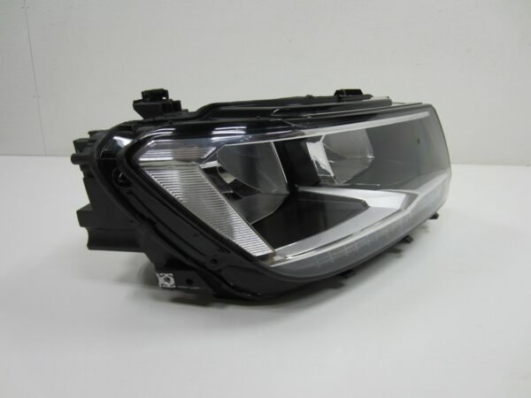 HEAD LAMP RH HALOGEN HQ