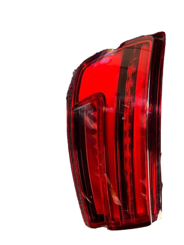 TAIL LAMP LH LED W/DYNAMIC TURN SIGNAL STD ON S3 AND A3 PRESTIGE TRIM HQ